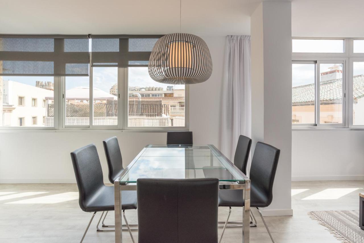 Urbe10 Angel Ganivet 2 Bedrooms Apartment Málaga Eksteriør billede