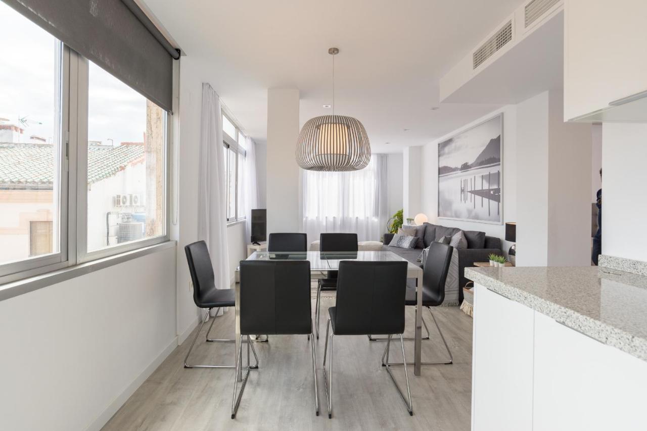 Urbe10 Angel Ganivet 2 Bedrooms Apartment Málaga Eksteriør billede